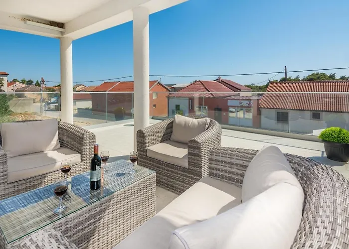 Апартаменты With Parking Space - 18520 *