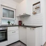 Apartment With Parking Space - 18520 *