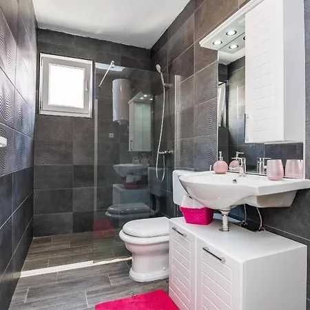 Apartamento With Parking Space - 18520 Vir