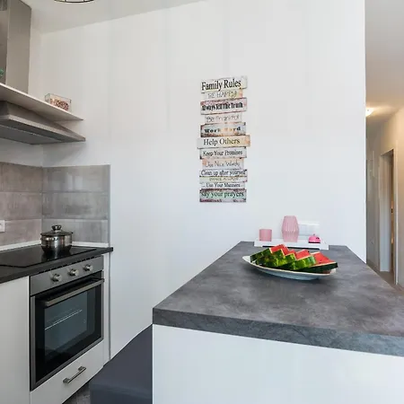 With Parking Space - 18520 Apartamento